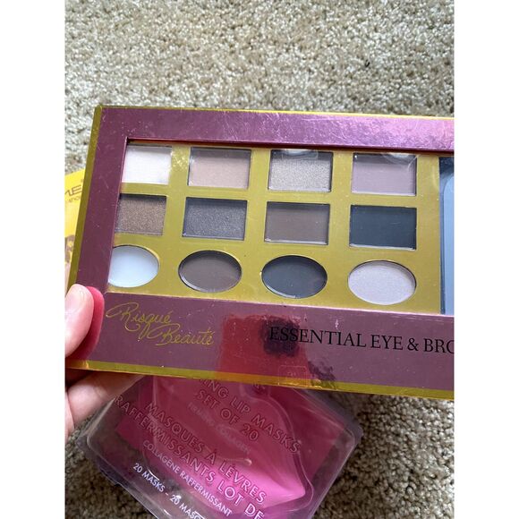 Beauty Bundle NWT LOT of 4! Risque Beauty, The Creme Shop, Burt's Bees, Wewell - Picture 3 of 5